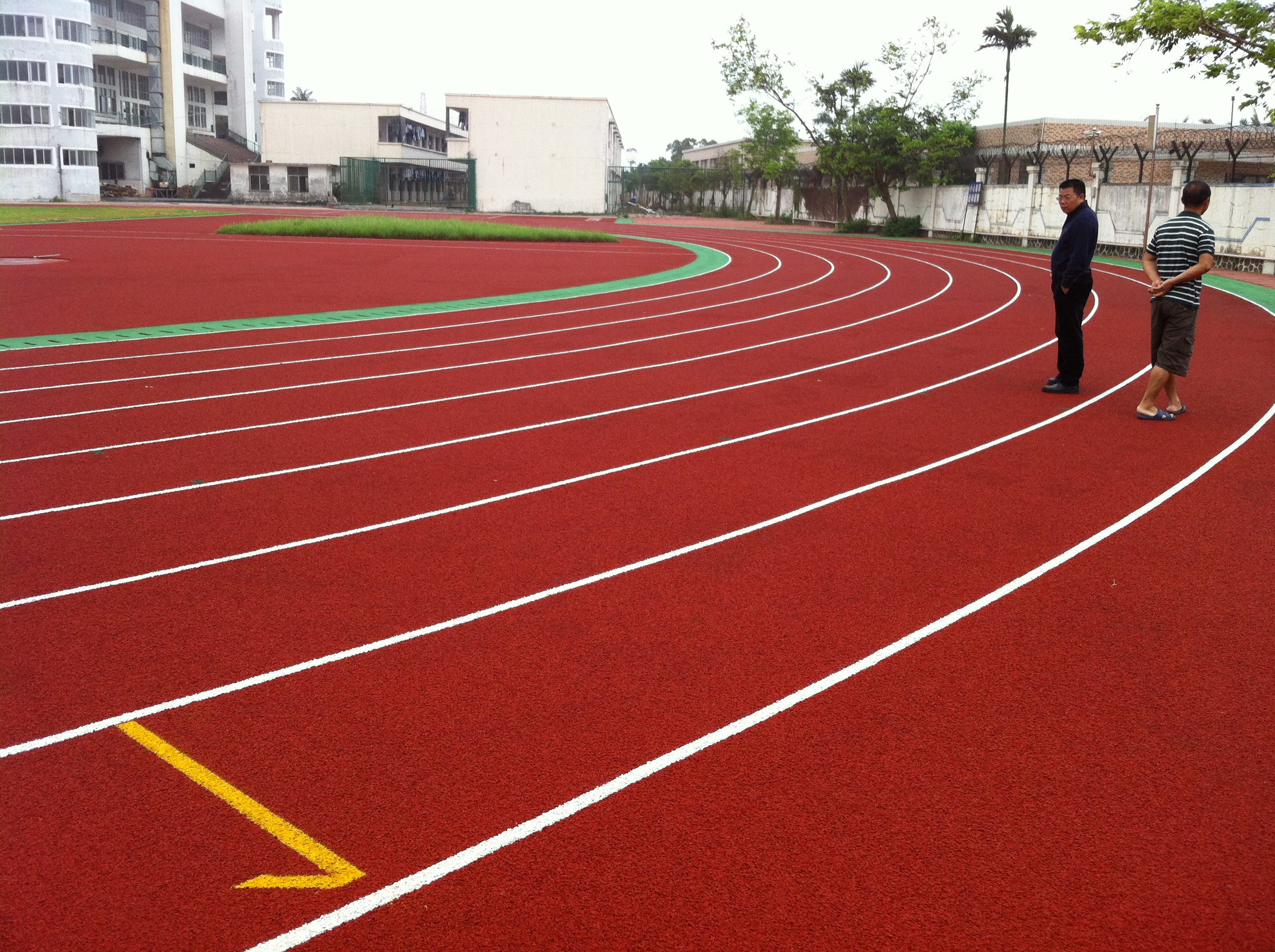 滲水型跑道案例